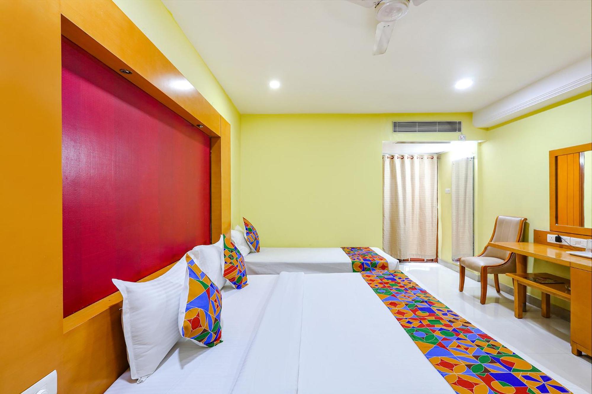 Fabhotel Prime Mahalaya Residency - Nr Chennai International Airport Exterior photo