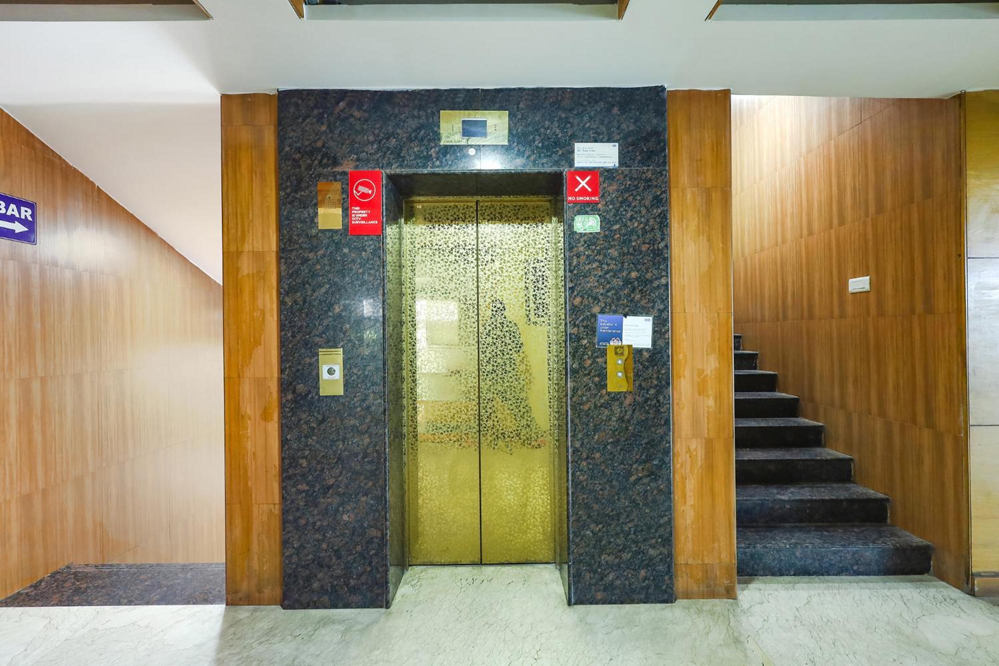 Fabhotel Prime Mahalaya Residency - Nr Chennai International Airport Exterior photo