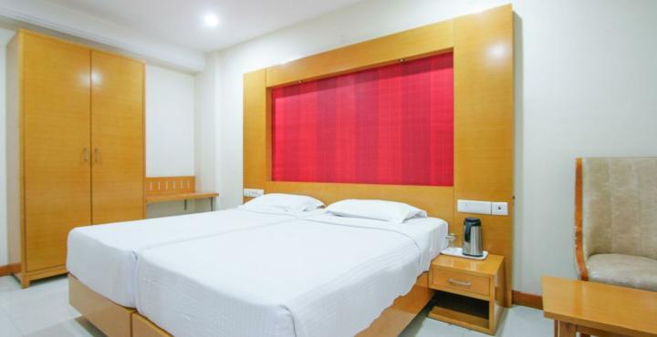 Fabhotel Prime Mahalaya Residency - Nr Chennai International Airport Exterior photo